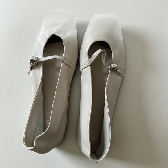Zara White Leather Flats | Size 38 | New (No Tags) | Made in Turkey - Picture 10 of 11